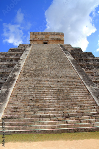 Chichen Itza Mayan Kukulcan pyramid in Mexico
