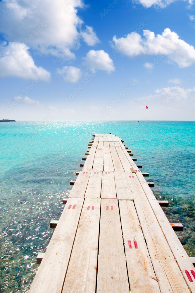 Obraz premium Formentera beach wood pier turquoise balearic sea