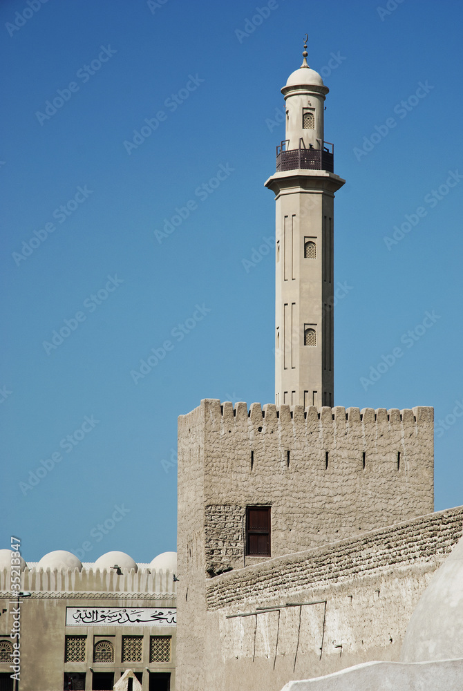 old dubai fort in united arab emirates
