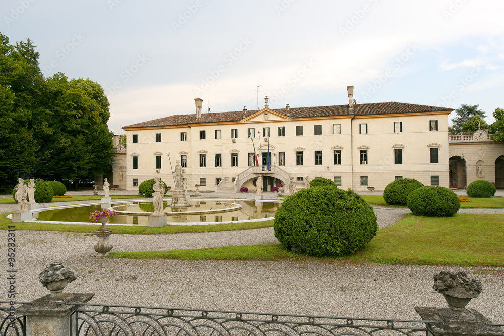 Treviso (Veneto, Italy) - Ancient villa and park