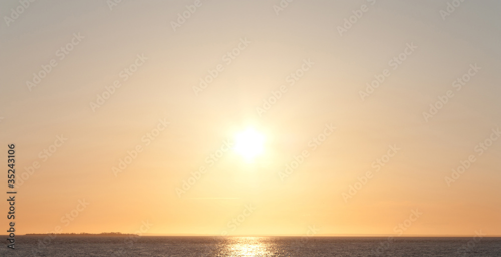 Obraz premium Gold Sun Landscape