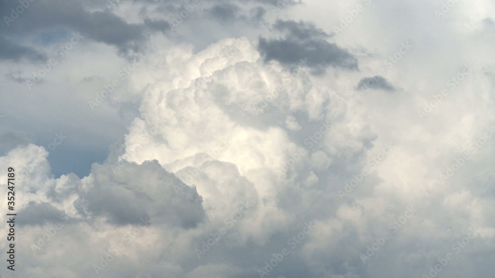 Growing cloud time lapse