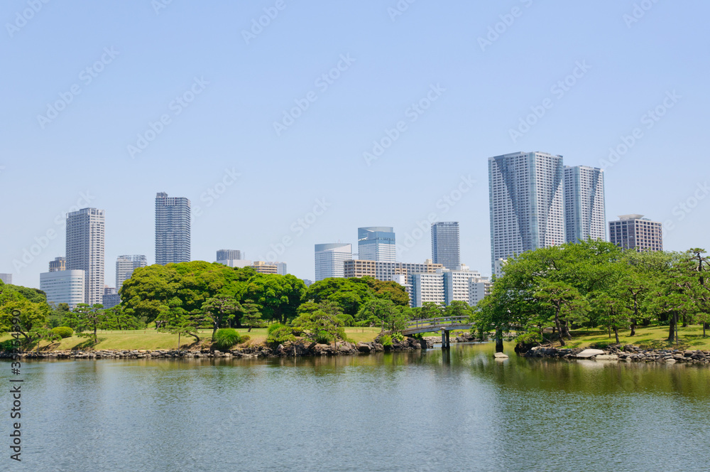 Hamarikyu Gardens in Tokyo, Japan