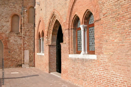 Fototapeta Naklejka Na Ścianę i Meble -  Abbazia di Pomposa, Ferrara