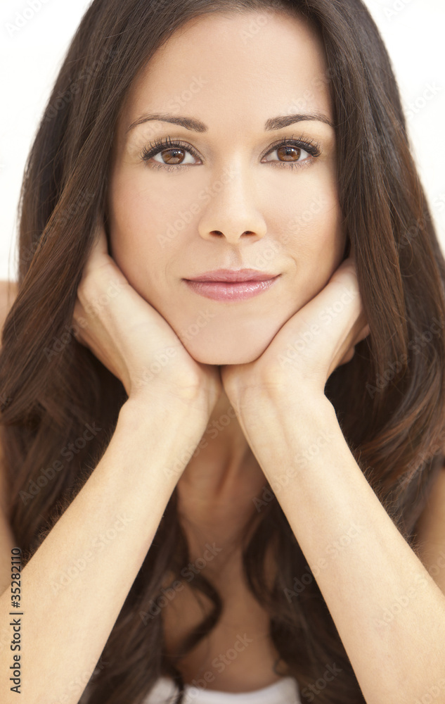 Fototapeta premium Happy Smiling Beautiful Woman Resting on Her Hands