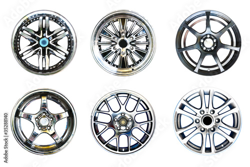 Alloy wheels with clipping path