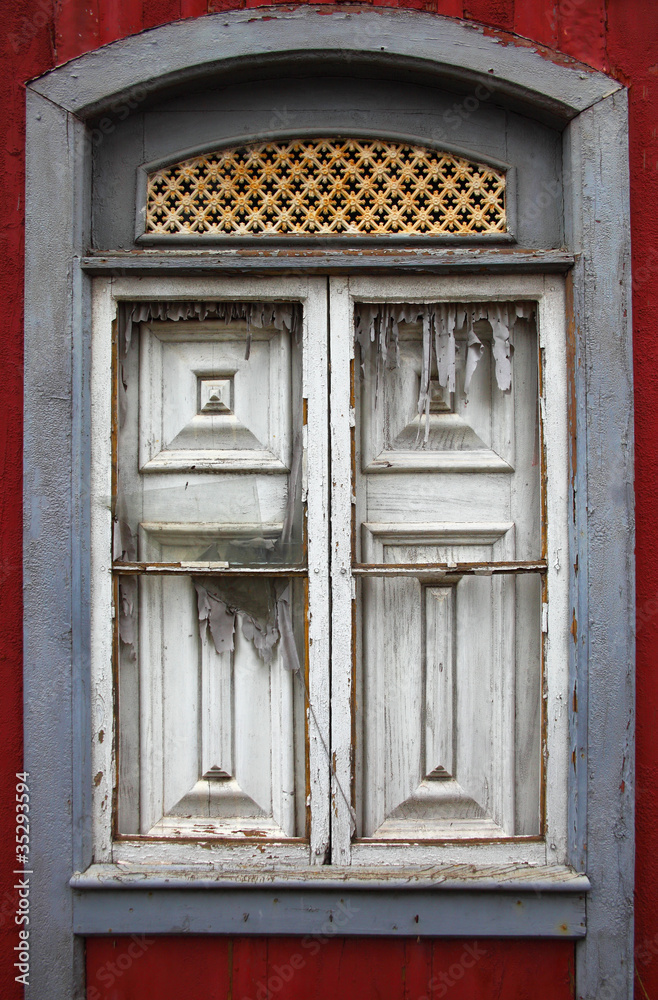Fototapeta premium old window