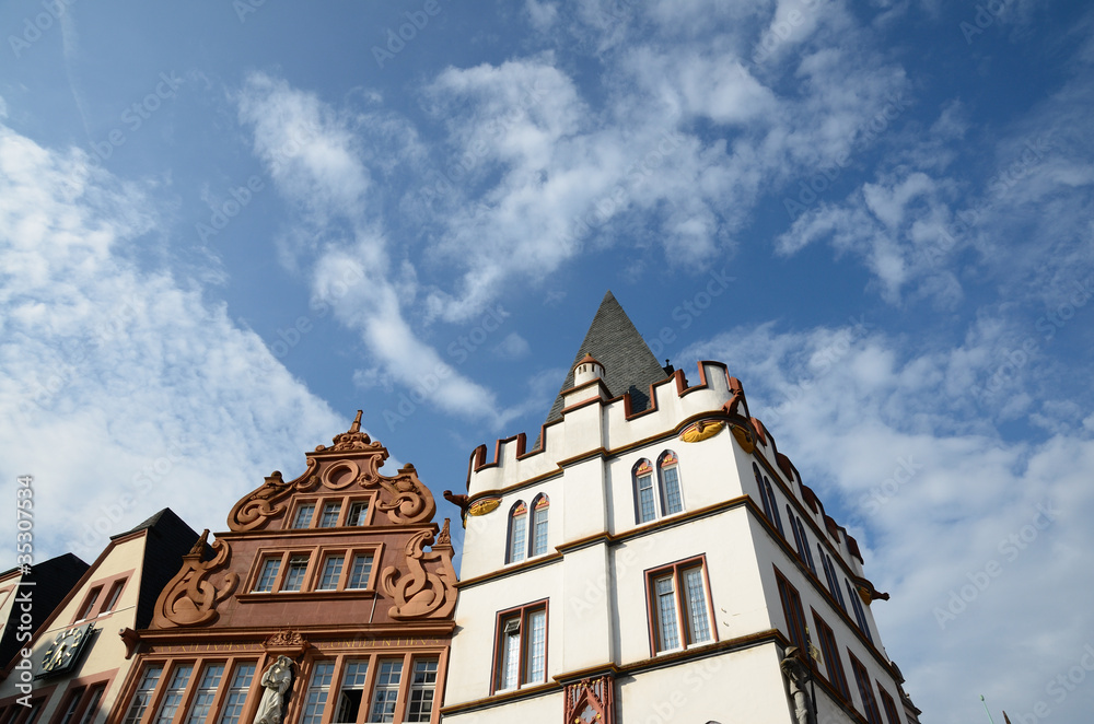 Fototapeta premium Old houses at Hauptmark - Trier (Germany)