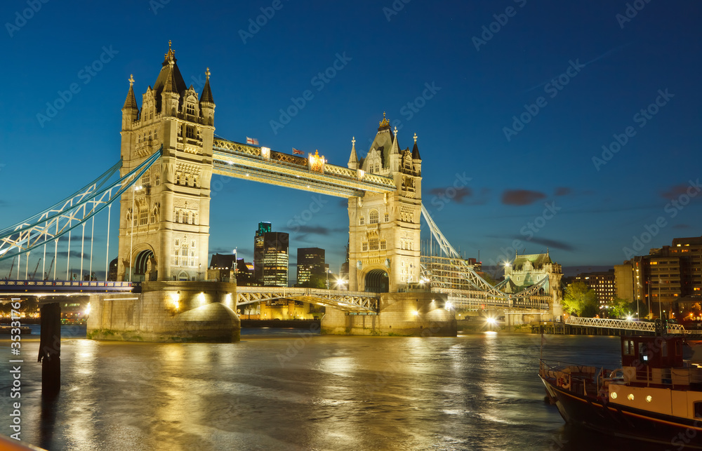 Obraz premium Tower Bridge