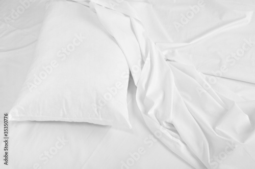 bedding sheets and pillow sleep bed