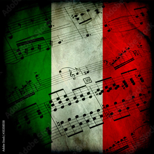 Fotografie Spartito musicale su bandiera italiana