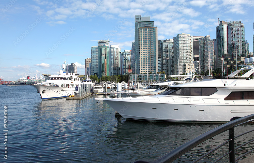 Vancouver BC skyline & yachts.