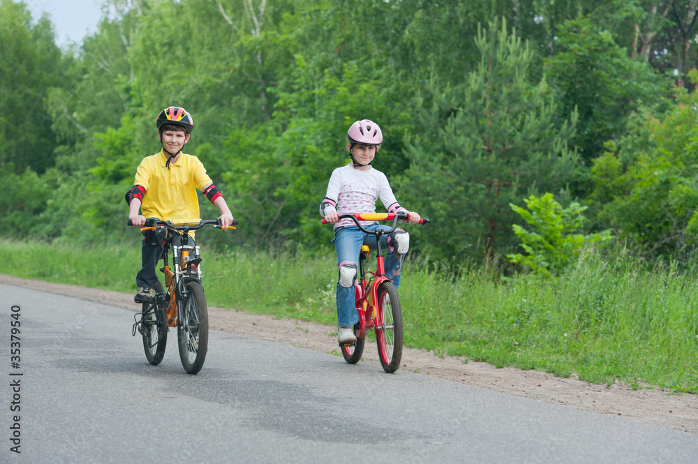 Fototapeta premium Walk on bicycles