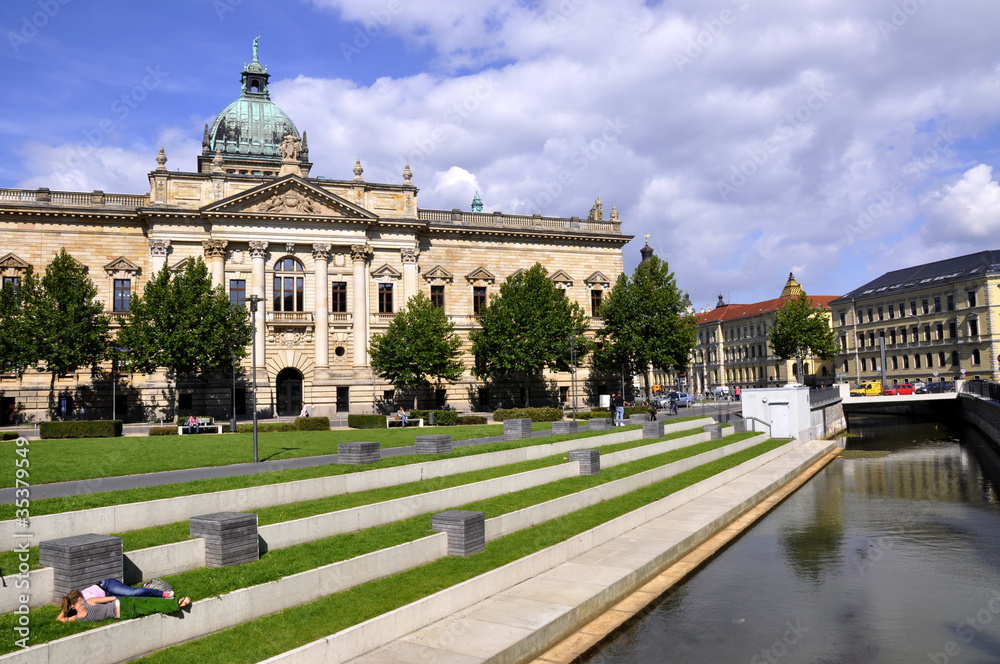 Obraz premium Leipzig Bundesverwaltungsgericht