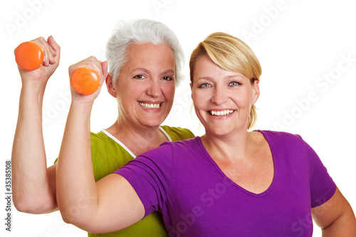 Frauen beim Hanteltraining