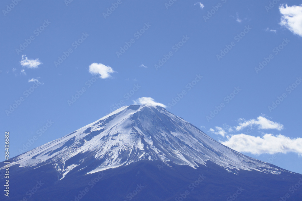 西湖から見る富士山