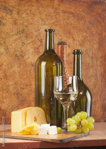 Fototapeta Naklejka Na Ścianę i Meble -  white wine