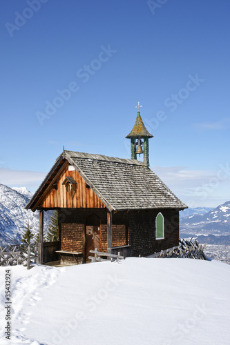 Bergkapelle im Winter