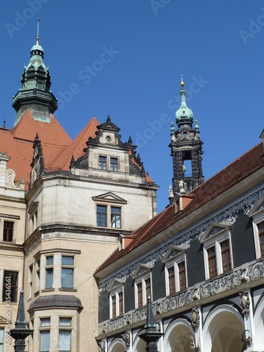 Georgenbau und Hofkirche vom Stallhof gesehen © Cornelia Wohlrab