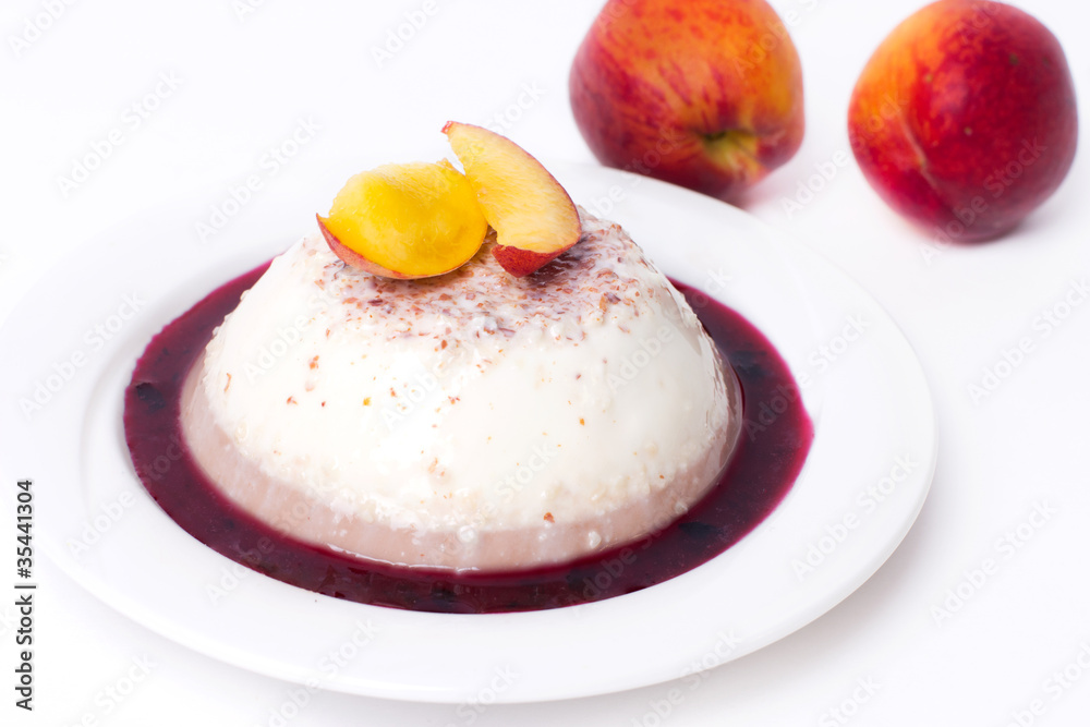 Panna-cotta with peach Panna-cotta with peach