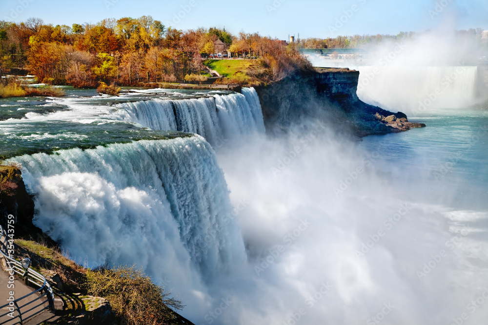 Naklejka premium Niagara falls