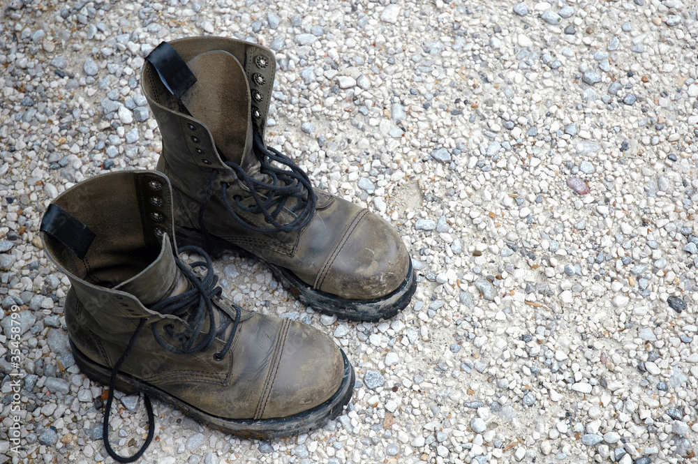 Army Boots Army Boots