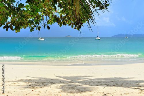 Fototapeta Naklejka Na Ścianę i Meble -  Tropical beach on Seychelles island