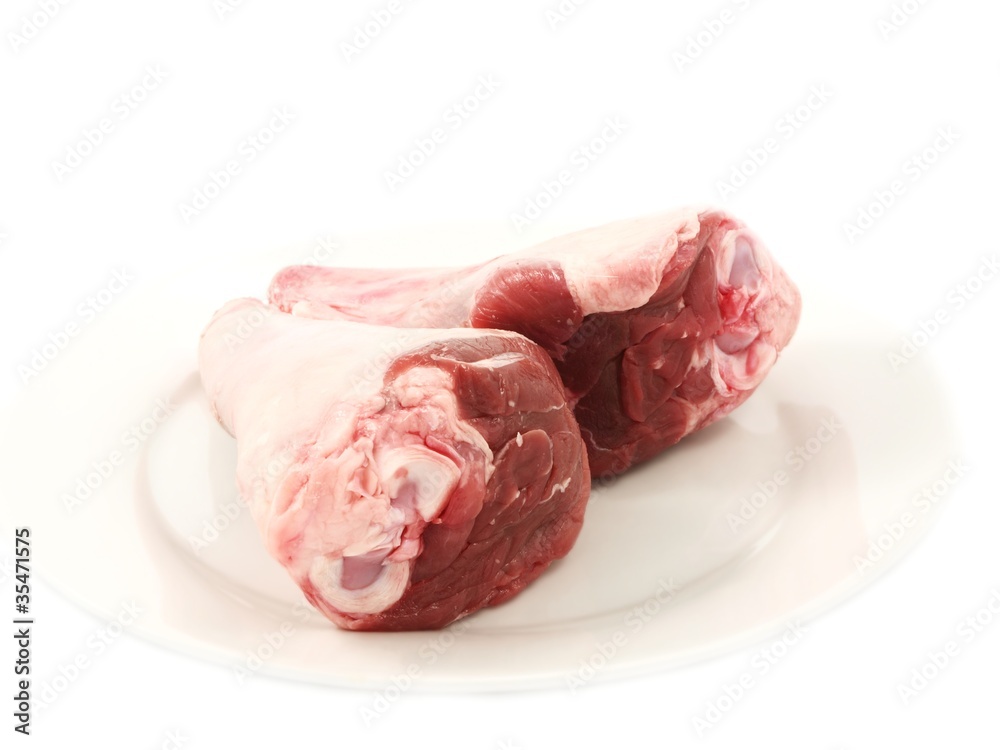 Obraz premium Fresh red meat, isolated on white plate