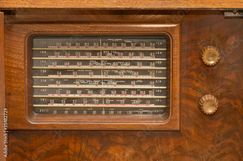 Vintage 1930's Radio