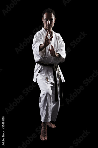 Karate, Kata, vor schwarz 01