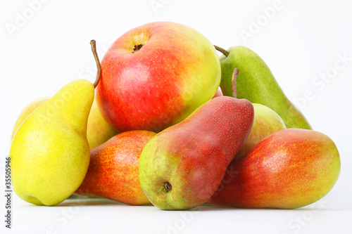 Fresh pears and apples
