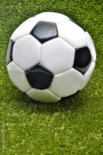 Balon de fútbol © full image