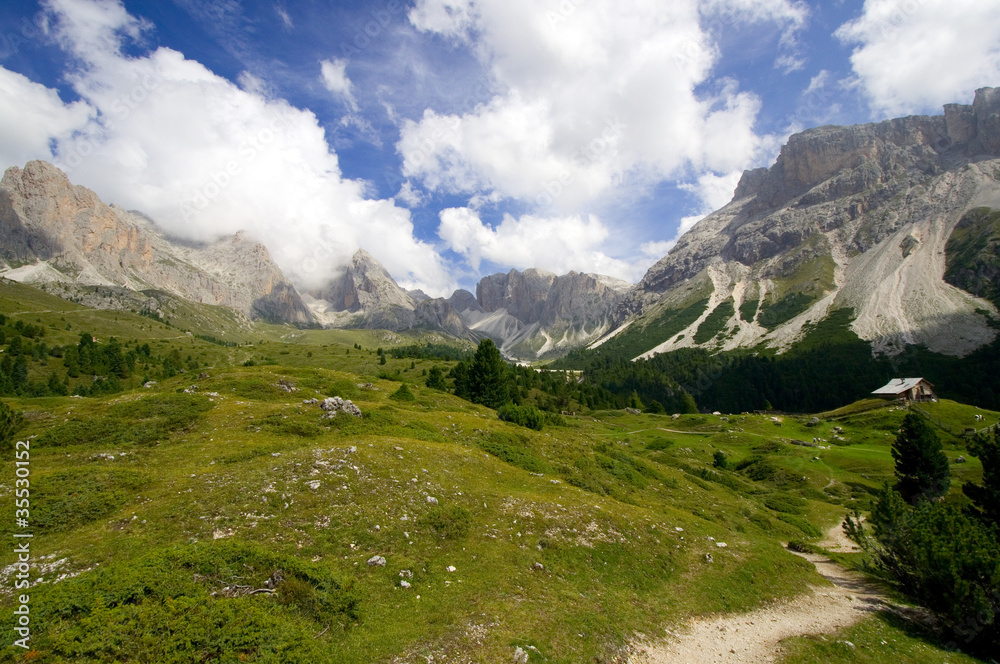 Fototapeta premium Grödnertal - Dolomiten - Alpen