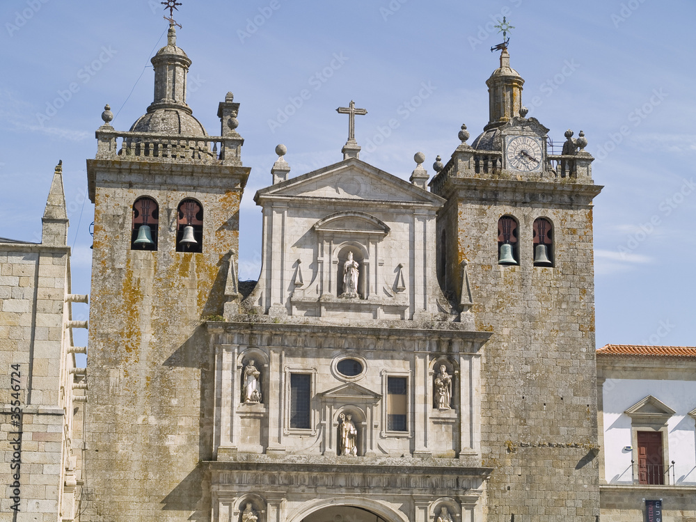 Fototapeta premium Viseu, town of Portugal. Historic district and cathedral view.