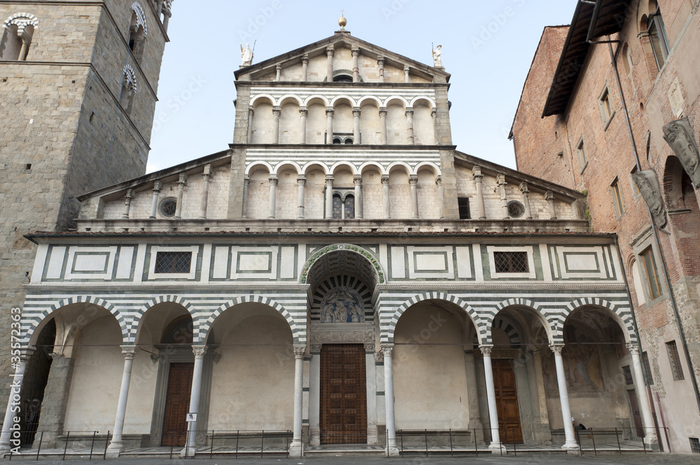 Pistoia (Tuscany), cathedral facade