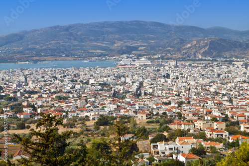 Fototapeta Naklejka Na Ścianę i Meble -  Volos city as it is seen from Portaria of Pelion in Greece.
