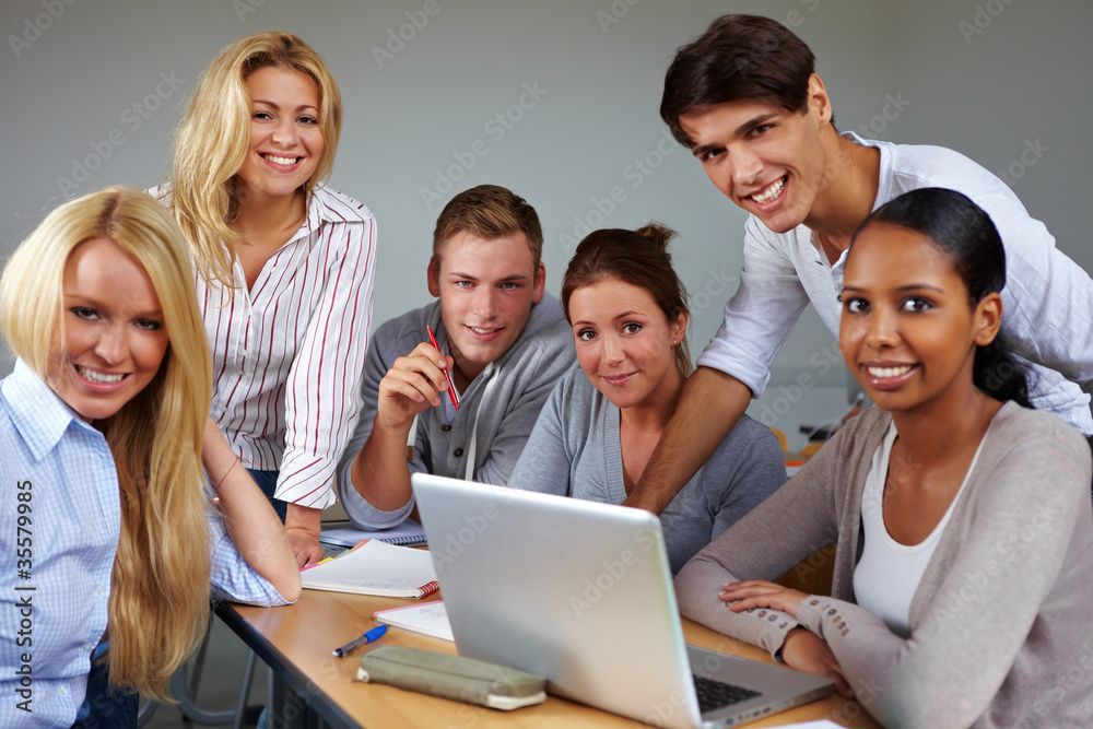 Portrait einer Studentengruppe Portrait einer Studentengruppe