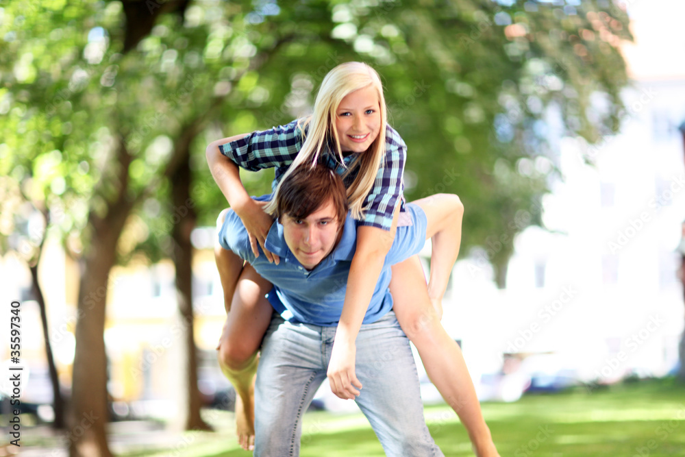 Fototapeta premium Spaß im grünen