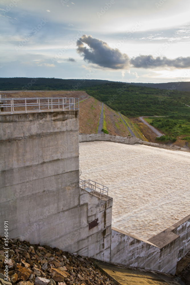 Kwai Noi Dam, Thailand Kwai Noi Dam, Thailand
