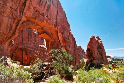 Sunny day in Arches Canyon