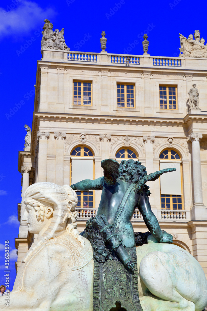 Obraz premium france, ile de france, versailles : parc du chateau, statue