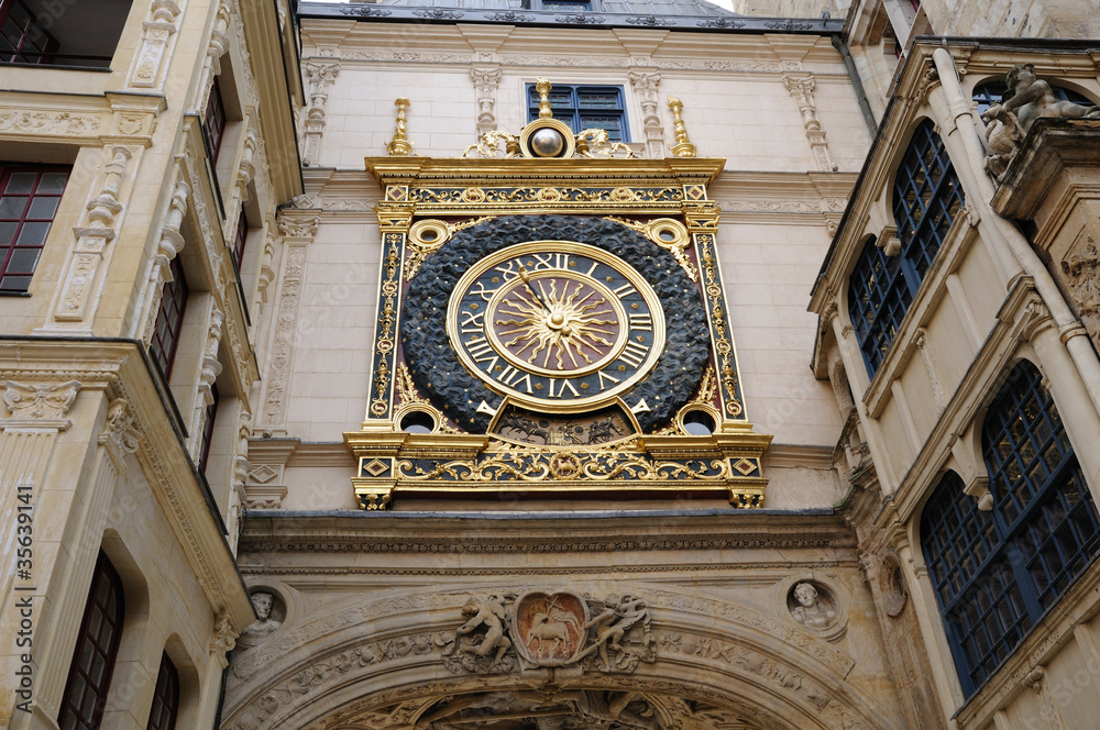 Normandie, le Gros Horloge à Rouen