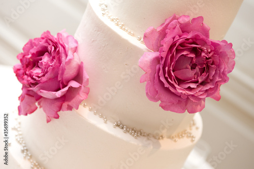 Beautiful wedding cake