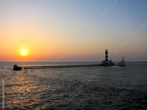 Sunset at Daedalus Reef