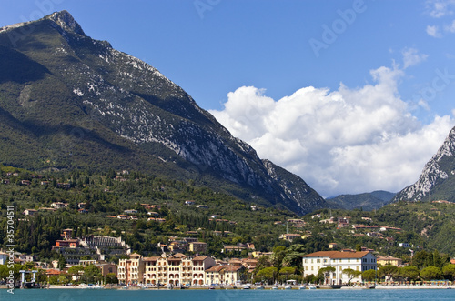 Lake Garda harbour of Toscolano-Maderno © Creativemarc