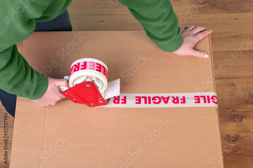 Fotografie Packaging a box