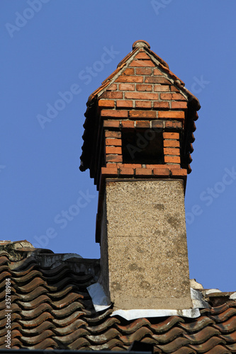 ungewöhnlicher Schornstein