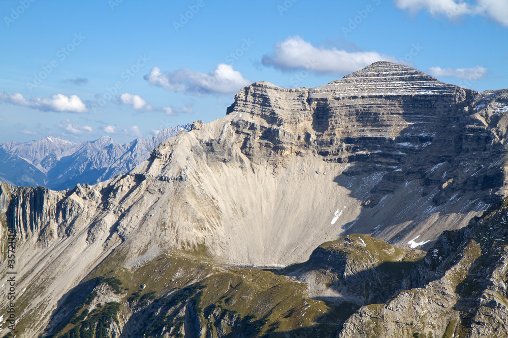 Fototapeta premium Bergwandern in den Alpen, Bayern (Soiernspitze)