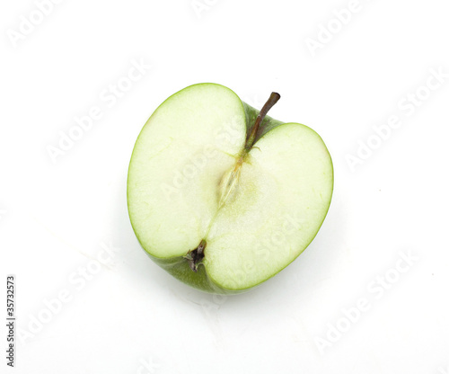 half of green apple