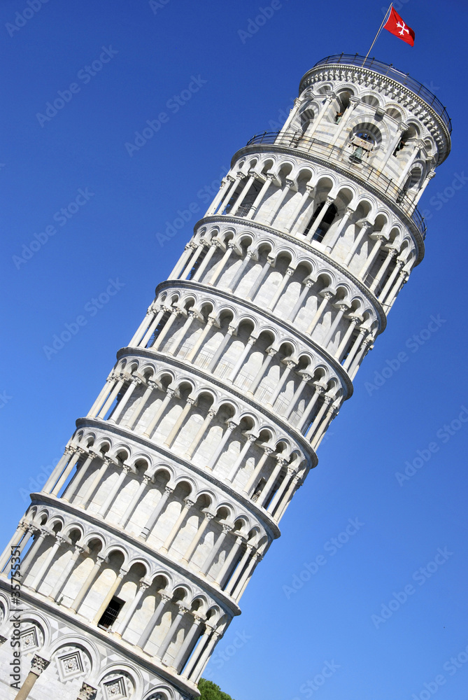 Leaning tower of Pisa, Piazza Miracoli, Italy